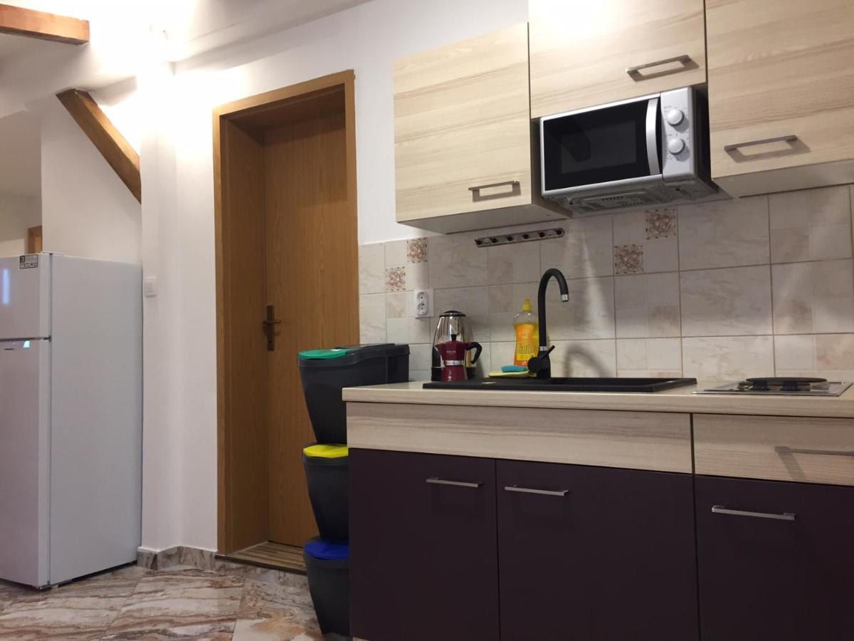 One-Bedroom Apartment, Wifi, Airco, Parking, Washing Machine, Grill Medulin Exterior photo